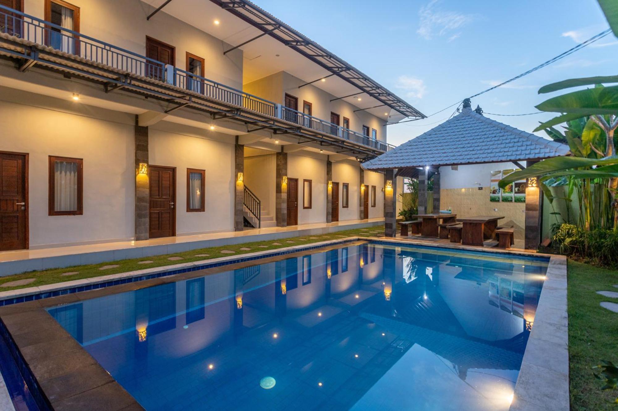 Cempaka Mas Guest House Canggu Kültér fotó